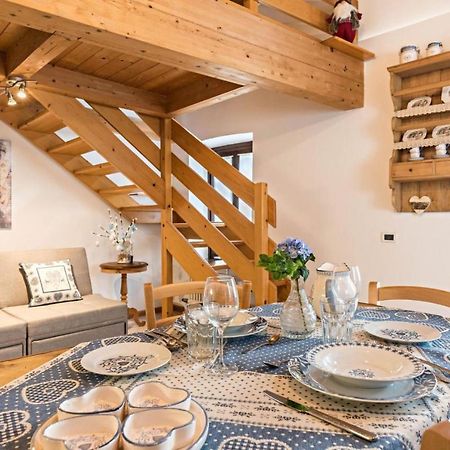 Loft Della Perpetua Di Casa Bernardi, Fuga Romantica Petfriendly Montagnaga  Bagian luar foto