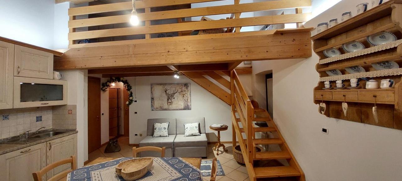 Loft Della Perpetua Di Casa Bernardi, Fuga Romantica Petfriendly Montagnaga  Bagian luar foto
