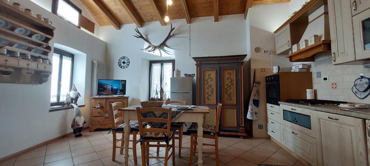 Loft Della Perpetua Di Casa Bernardi, Fuga Romantica Petfriendly Montagnaga  Bagian luar foto