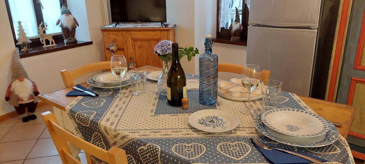 Loft Della Perpetua Di Casa Bernardi, Fuga Romantica Petfriendly Montagnaga  Bagian luar foto