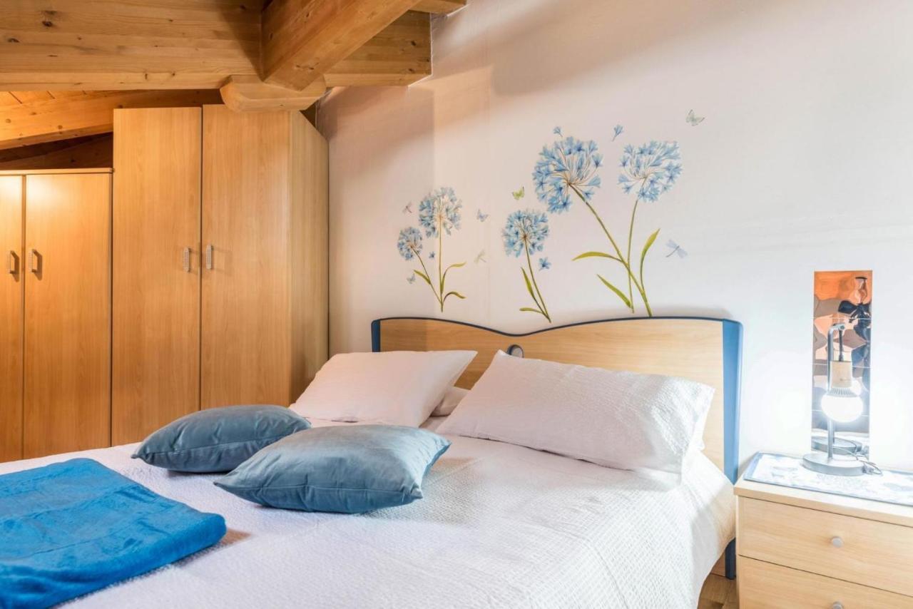 Loft Della Perpetua Di Casa Bernardi, Fuga Romantica Petfriendly Montagnaga  Bagian luar foto