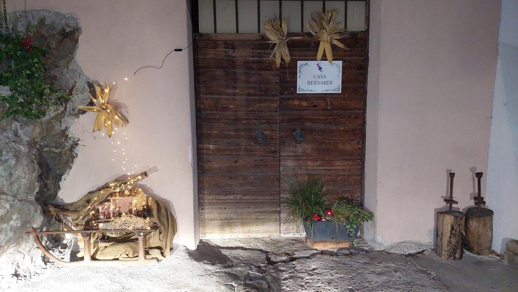 Loft Della Perpetua Di Casa Bernardi, Fuga Romantica Petfriendly Montagnaga  Bagian luar foto