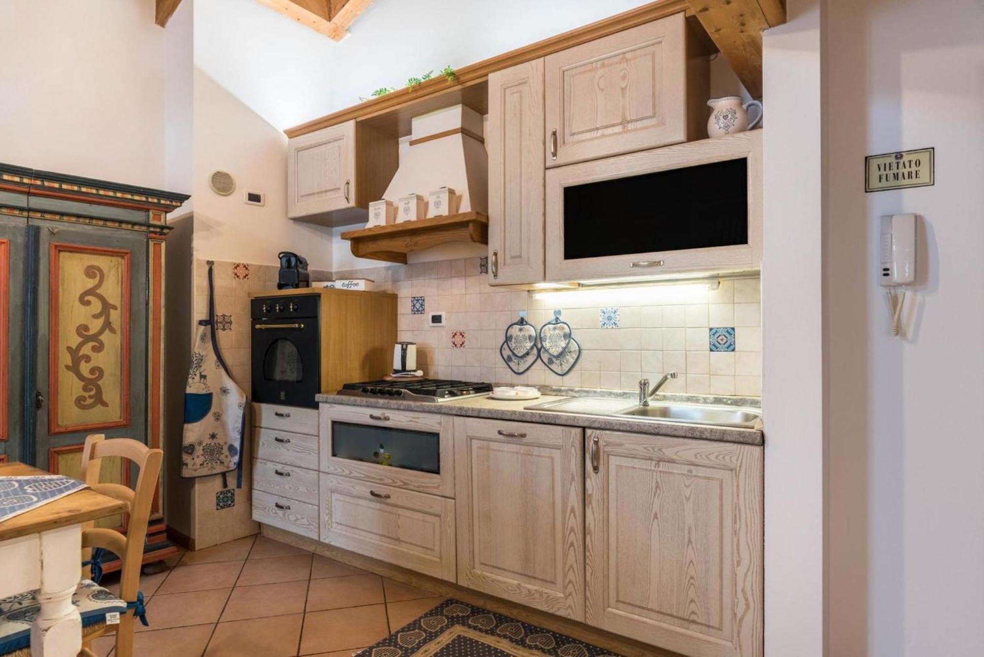 Loft Della Perpetua Di Casa Bernardi, Fuga Romantica Petfriendly Montagnaga  Bagian luar foto